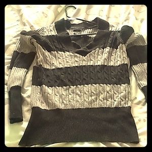 Sweater never worn